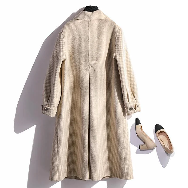 Fashion beige  wool coat for woman oversized winter coat fall jackets Peter pan Collar